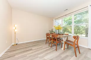 1486 Fox Pointe Cir, Ann Arbor, MI 48108 - Photo 20