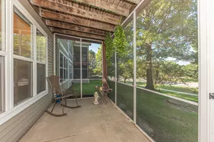 1486 Fox Pointe Cir, Ann Arbor, MI 48108 - Photo 16