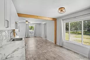 230 Delano St, Allegan, MI 49010 - Photo 10