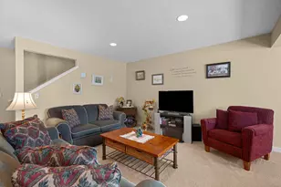 1687 S Trillium Cir, Zeeland, MI 49464 - Photo 30