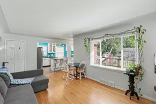 3620 Fort Dr, Waterford, MI 48328 - Photo 6