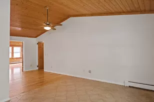 716 Valley Ave, Fremont, MI 49412 - Photo 8