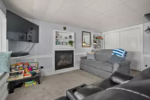 10861 Long Point Dr, Plainwell, MI 49080 - Photo 12