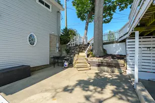 10861 Long Point Dr, Plainwell, MI 49080 - Photo 30