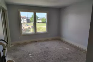 11658 Olive Lake Dr, West Olive, MI 49460 - Photo 8