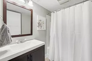 4290 Oak Meadow Dr, Hudsonville, MI 49426 - Photo 24