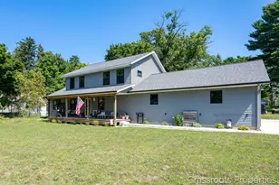 939 S Mears Ave, Whitehall, MI 49461 - Photo 2