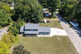 939 S Mears Ave, Whitehall, MI 49461 - Photo 32