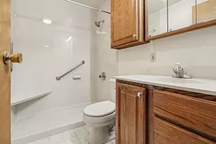 913 Main St, Buchanan, MI 49107 - Photo 12