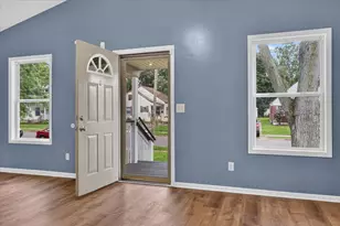 1105 Hazen St SE, Grand Rapids, MI 49507 - Photo 6