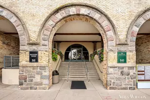 940 Monroe Ave NW, Grand Rapids, MI 49503 - Photo 32