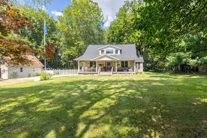 1375 E Osterhout Avenue, Portage, MI 49002 - Photo 1