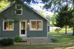 3429 W Giles Rd, Muskegon, MI 49445 - Photo 6