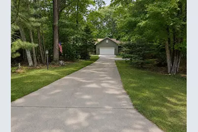 6550 W Forest Edge Drive, Ludington, MI 49431 - Photo 34