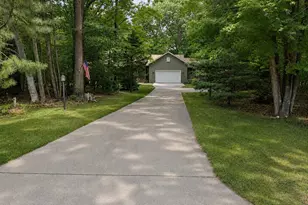 6550 W Forest Edge Dr, Ludington, MI 49431 - Photo 34