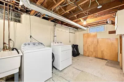 815 S Marias Avenue, Clawson, MI 48017 - Photo 24