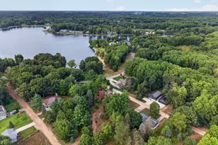 8433 Montreal Ln, Canadian Lakes, MI 49346 - Photo 54