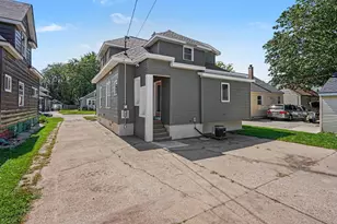 371 W 19th St, Holland, MI 49423 - Photo 26