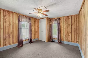 412 E Franklin St, Otsego, MI 49078 - Photo 10