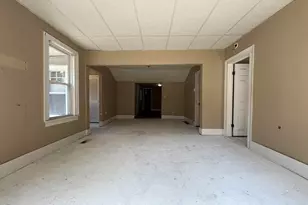 758 Oak Ave, Muskegon, MI 49442 - Photo 8