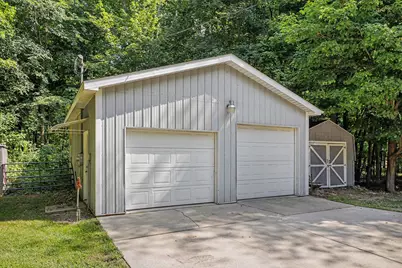 15700 Lepper Road, Hickory Corners, MI 49060 - Photo 16