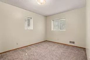 15700 Lepper Rd, Hickory Corners, MI 49060 - Photo 8