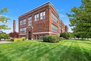 460 Broadway St, South Haven, MI 49090 - Photo 36