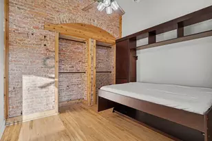 460 Broadway St, South Haven, MI 49090 - Photo 12