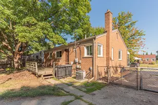 29865 Orangelawn St, Livonia, MI 48150 - Photo 28