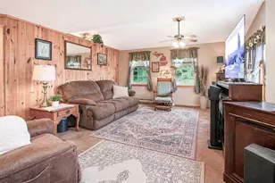 627 Francis St, South Haven, MI 49090 - Photo 8