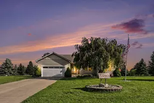 1812 Liberty Woods Rd, Clark Lake, MI 49234 - Photo 2