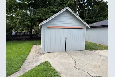 313 Morse Street, Ionia, MI 48846 - Photo 6