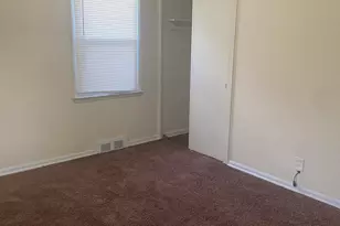 10641 S Troy St, Oak Park, MI 48237 - Photo 32