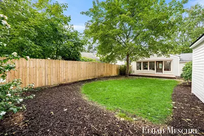 1034 Griswold Street SE, Grand Rapids, MI 49507 - Photo 38