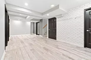 4734 Pleasant Meadow Circle, Saint Joseph, MI 49085 - Photo 26