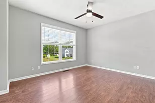 4734 Pleasant Meadow Circle, Saint Joseph, MI 49085 - Photo 20