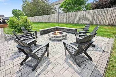 4734 Pleasant Meadow Circle, Saint Joseph, MI 49085 - Photo 36