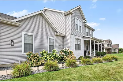 4734 Pleasant Meadow Circle, Saint Joseph, MI 49085 - Photo 2