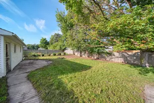 925 E Michigan Ave, Grass Lake, MI 49240 - Photo 36