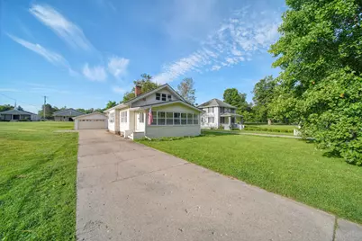 925 E Michigan Avenue, Grass Lake, MI 49240 - Photo 4