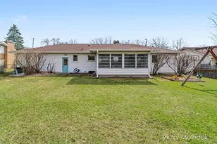 1651 Sunny Creek St SE, Kentwood, MI 49508 - Photo 36