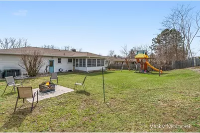1651 Sunny Creek Street SE, Kentwood, MI 49508 - Photo 36