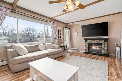 1651 Sunny Creek Street SE, Kentwood, MI 49508 - Photo 6