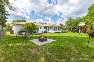 1651 Sunny Creek St SE, Kentwood, MI 49508 - Photo 42