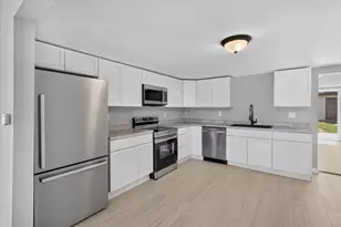 60 E Hickory Rd, Battle Creek, MI 49017 - Photo 30
