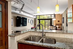 600 Broadway Ave NW, Grand Rapids, MI 49504 - Photo 8