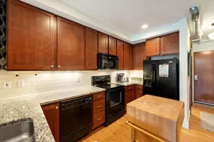 600 Broadway Ave NW, Grand Rapids, MI 49504 - Photo 6