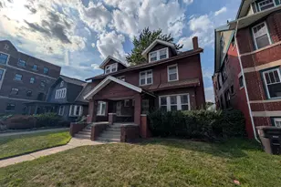 80 Clairmount Ave, Detroit, MI 48202 - Photo 4