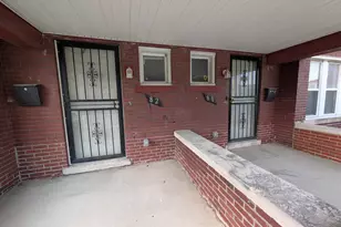 80 Clairmount Ave, Detroit, MI 48202 - Photo 6