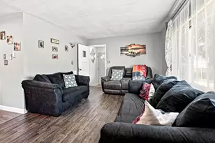 609 S Mechanic St, Berrien Springs, MI 49103 - Photo 4